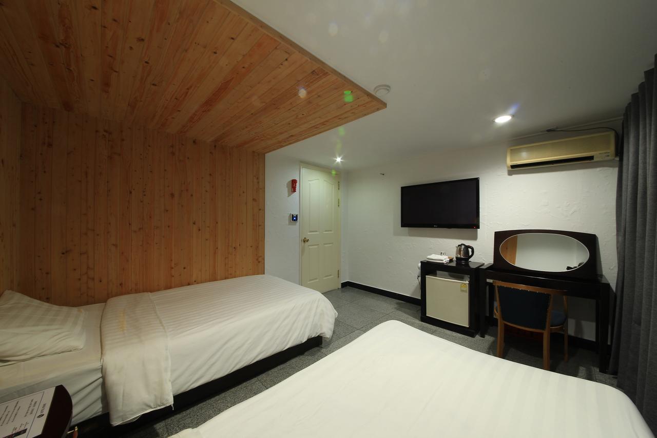 Hotel Prime Seocho 3*